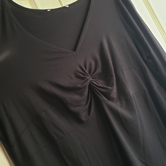 Three-quarter Length V neck Blouse - Picture 6 of 6